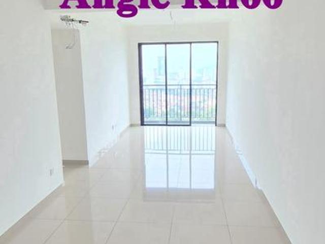 TreeO Condo Corner Unit Sungai Ara 900sqft 2 Car Park Cityview