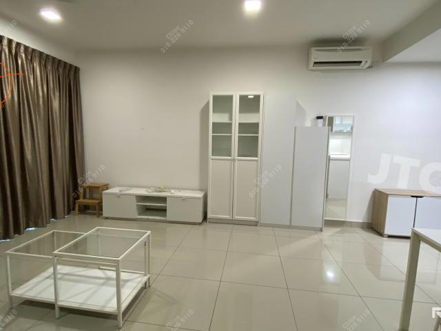 Trefoil Studio for Rent