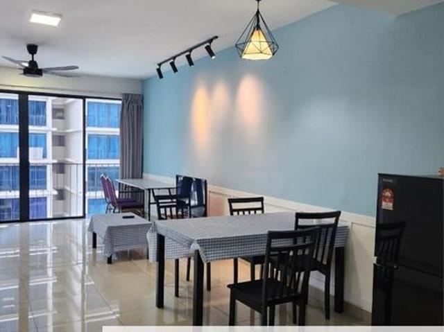 Trefoil Service Residence, Setia City
