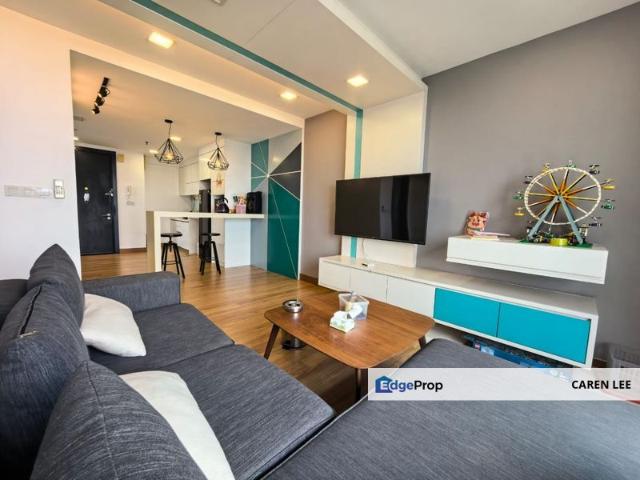Trefoil Service Residence, Setia City
