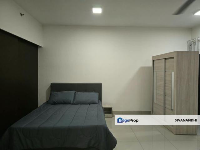Trefoil Service Residence, Setia City