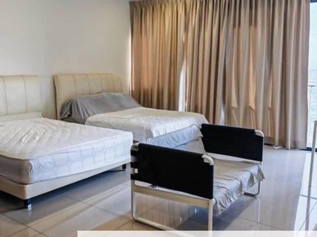 Trefoil Service Residence, Setia City