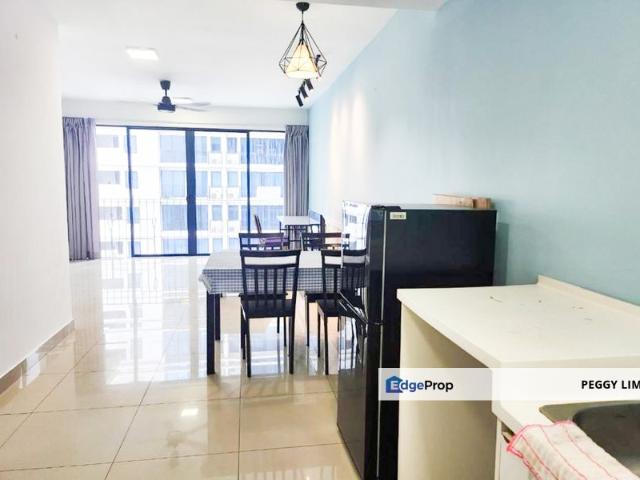 Trefoil Service Residence, Setia City
