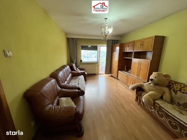 Trei camere la pret de doua! CE1195