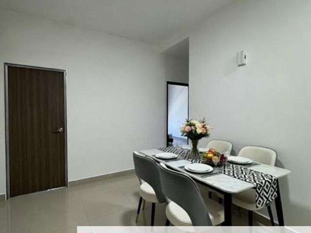 Trellis Residence