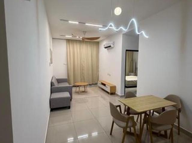 Trellis Residence near CIQ Danga Bay Larkin Pelangi Tmn Sentosa SG