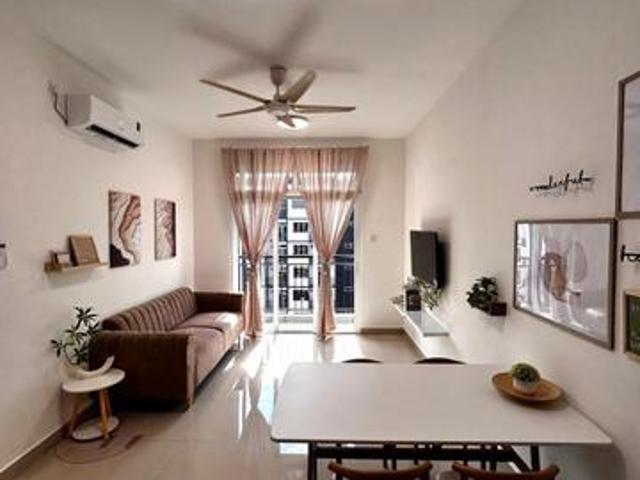 Trellis residence nearby ciq 2 bedroom fully furnished for rent