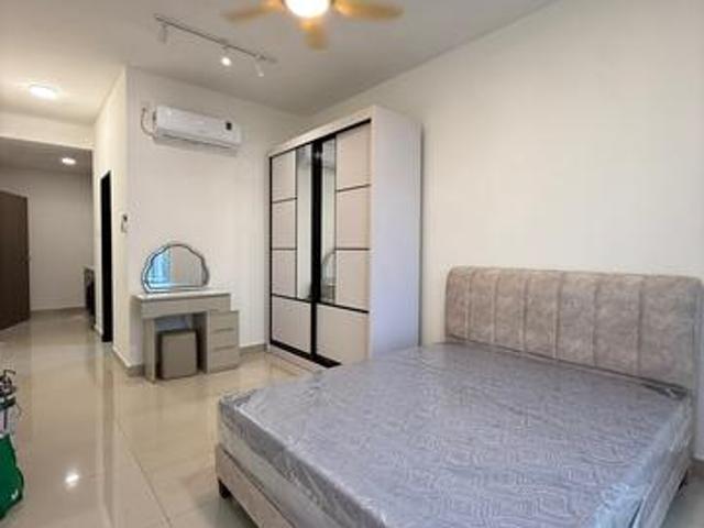 Trellis Residence Studio