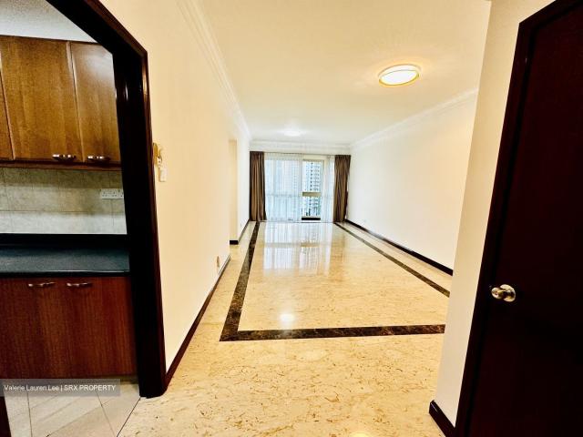 Trellis Towers D12, Condominium