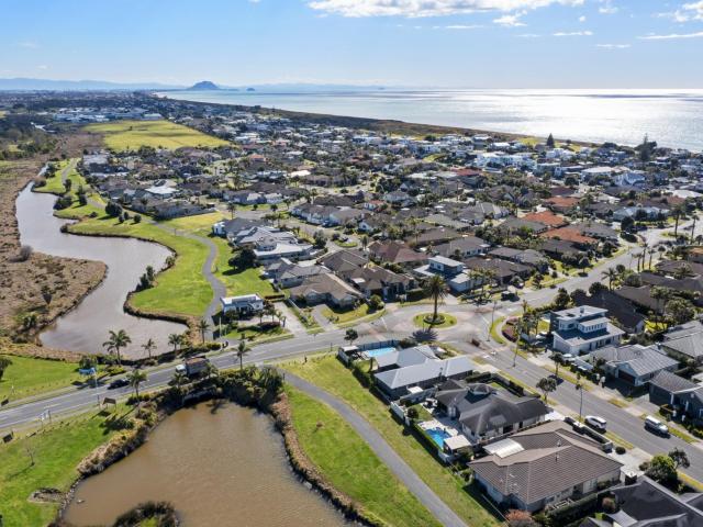 6 Palazzo Drive, Papamoa Beach Tremains Real Estate Ltd