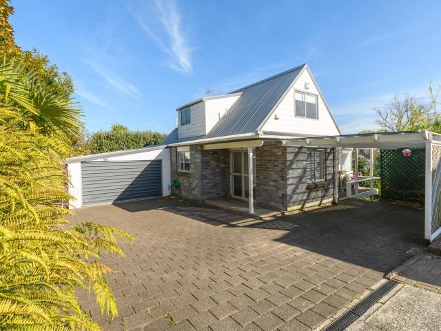 33 Brookfield Terrace, Brookfield Tremains Real Estate Ltd