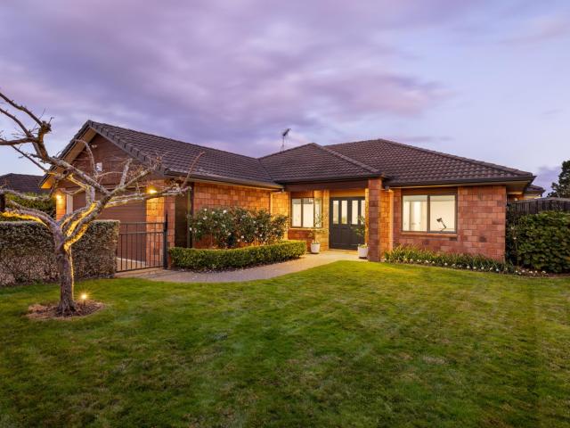 32 Bellbird Rise, Pyes Pa Tremains Real Estate Ltd