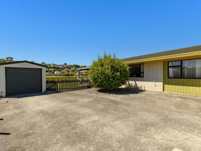 402B Ngatai Road, Bellevue Tremains Real Estate Ltd