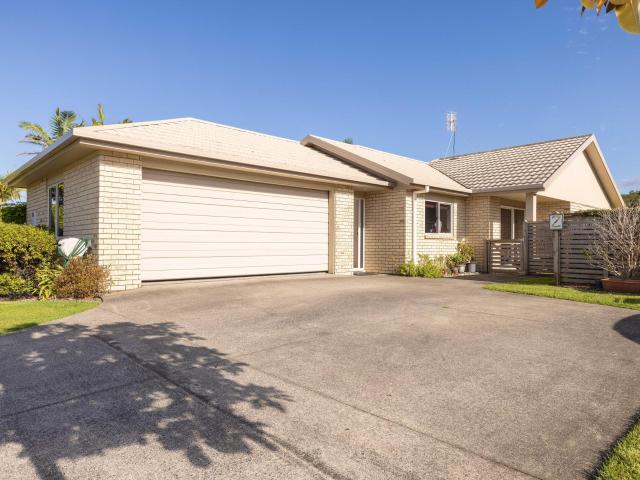 Unit 2, 100 Millers Road, Brookfield Tremains Real Estate Ltd
