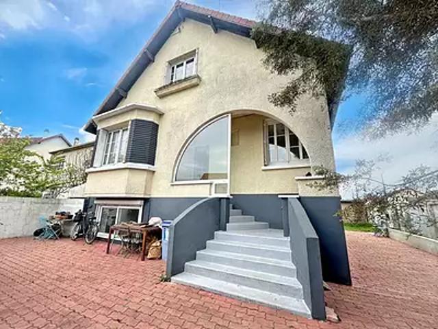 Tremblay en France 93290 Achat / Vente maison 6 pièces t6 au dernier étage