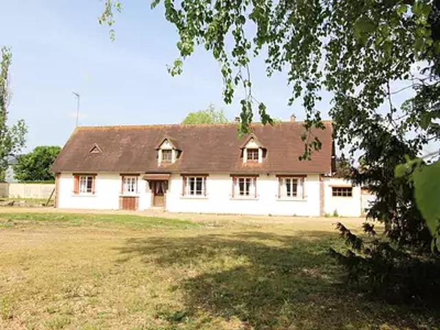 Tremblay les Villages 28170 Achat / Vente maison 6 pièces t6 au dernier étage cave