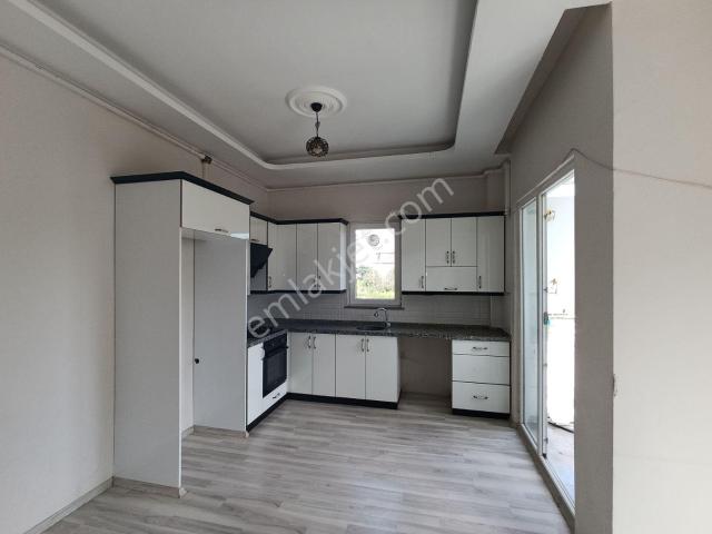 Trend Gayrimenkul'den Orta Yılmazlar'da 3+1 Kiralık Daire