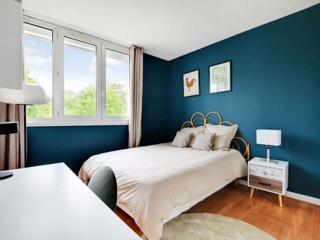 Trendy 10 m² room in Kremlin Bicêtre KRB31