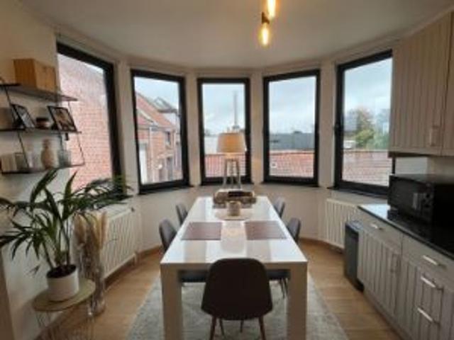 Trendy en instapklaar 4 gevelappartement met 2 slaapkamers