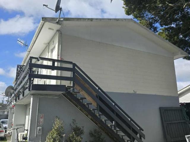 trentham, 2 bedrooms