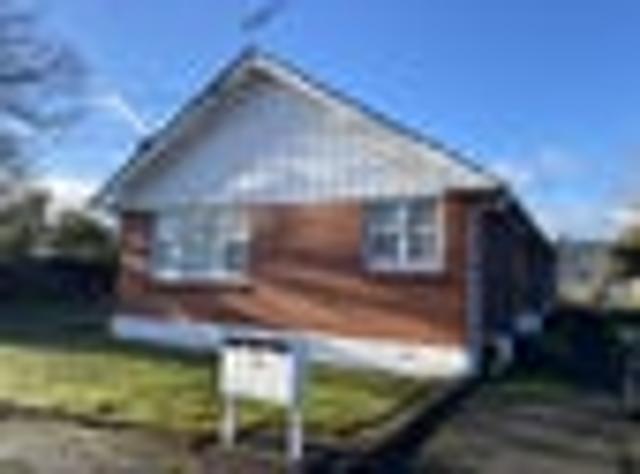 Trentham, 2 bedrooms, $470 pw