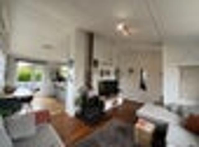 Trentham, 3 bedrooms, $695 pw