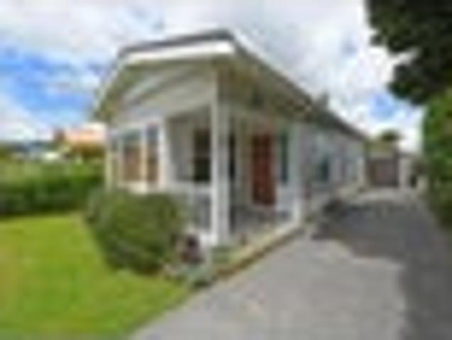Trentham, 3 bedrooms, $700 pw