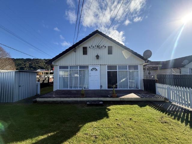 trentham, 3 bedrooms