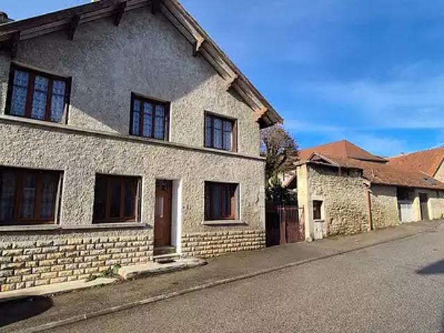 Trept 38460 Achat / Vente maison 7 pièces t7