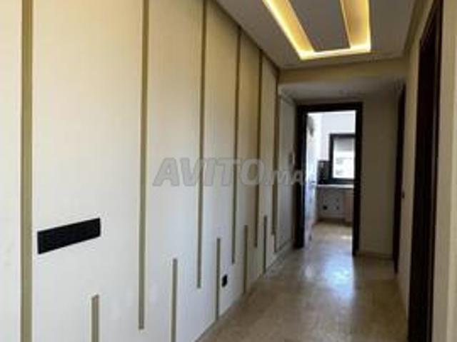 Très beaux appartements à vendre à dar bouazza