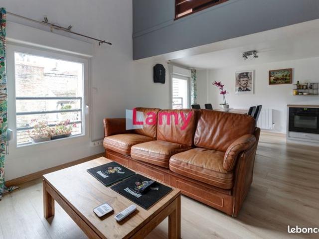 Très beau Duplex refait à neuf tout proche Sciences Po quartier Barbatre