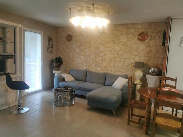 Tres Beau Duplex T3 Avec Terrasse Lorgues 84m² Lorgues