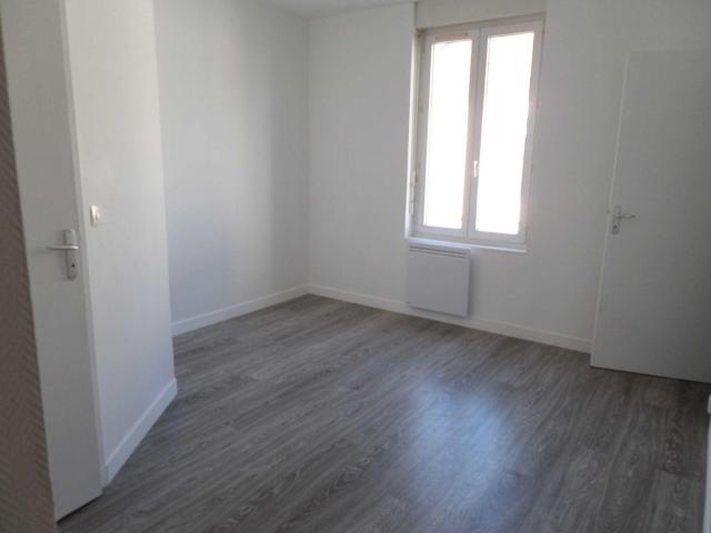 Très beau F1bis en duplex, sécurisé et calme