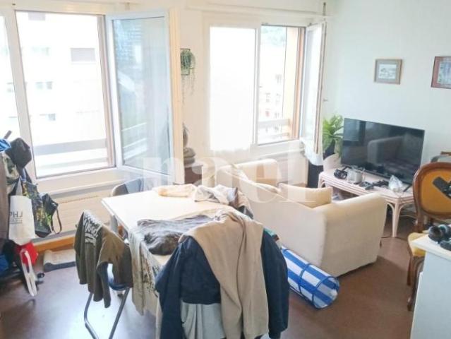 Très beau studio avec vue dégagée