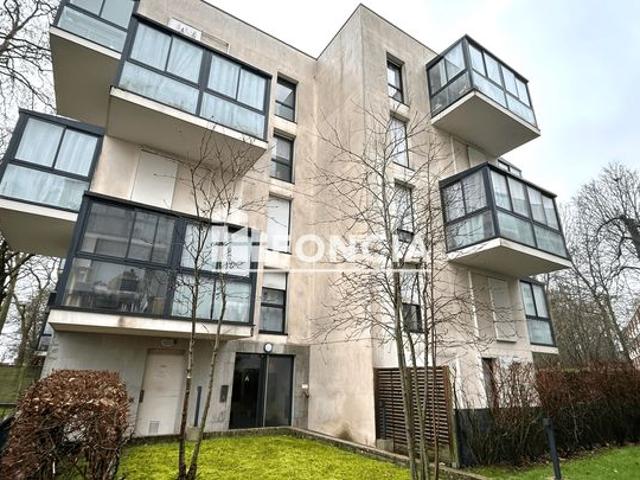 Très beau studio entièrement refait à neuf vendu meublé