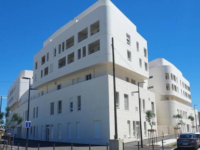 TRES BEAU T2 RESIDENCE RECENTE