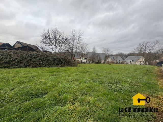 Très beau terrain 709m2 libre de construction à JETTINGEN