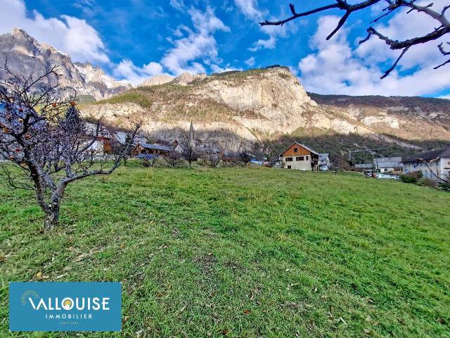 Très beau terrain sur la commune des Vigneaux