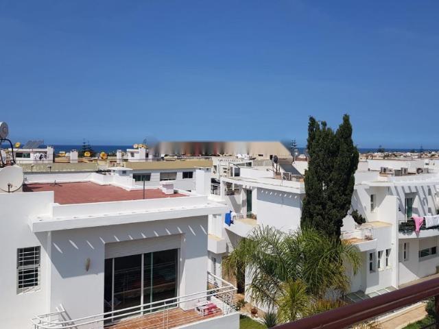 Très Beau Triplex Au Centre De Harhoura