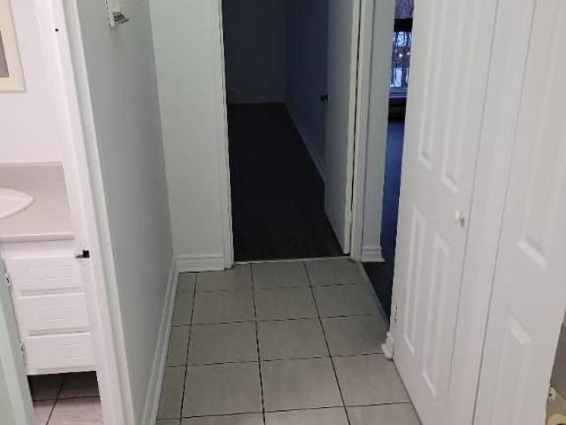 Très Bel Appartement 3 1/2 à Louer Boul. Des Sources DDO
