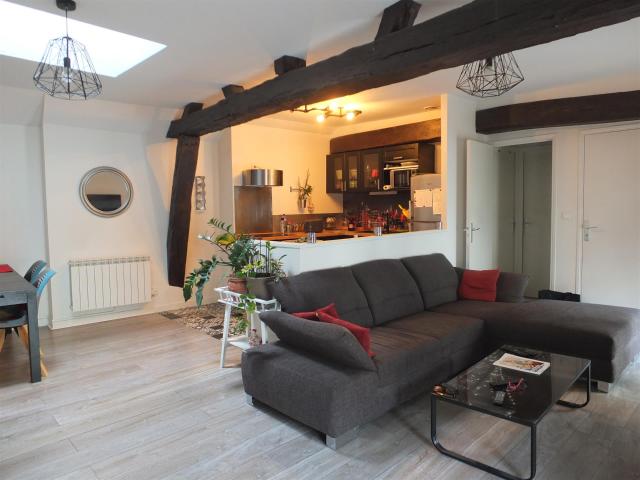 Tres Bel Appartement Centre Ville Saumur 85m² Saumur