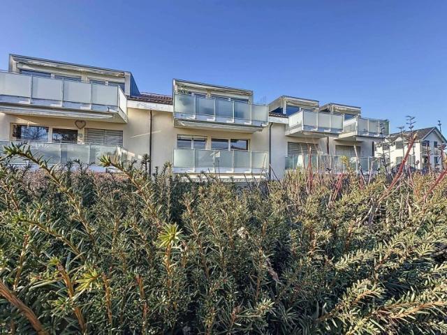 Très bel appartement de 5 pièces avec balcon dans une petite co propriété au calme Comptoir Immobilier