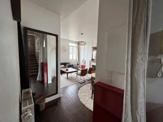 TRES BEL APPARTEMENT DUPLEX 4 PIECES MEUBLÉ PROCHE GARE