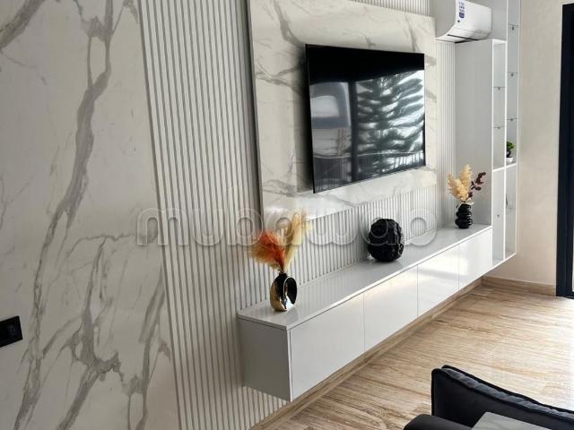 Très bel appartement en location à Belvédère. Surface totale 59 m². Bien meublé