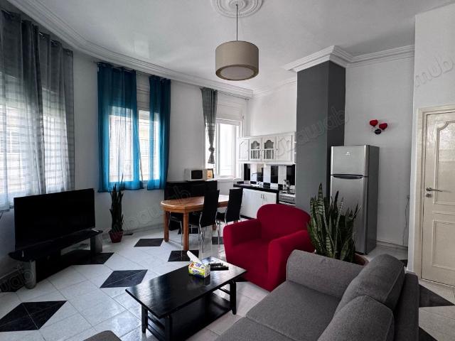 Très bel appartement en location à Gauthier. Surface totale 93 m². Meublé