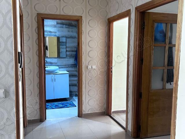 Très bel appartement en location à Hay najah Said haji. 2 chambres agréables. Meublé