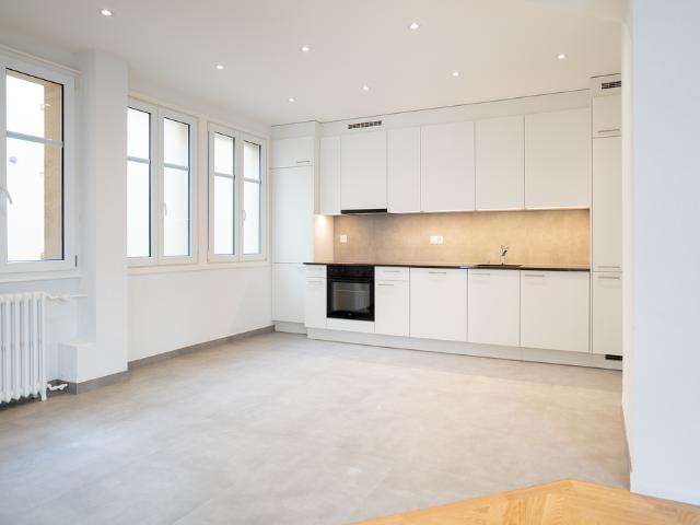 Très bel appartement lumineux de 2.5 pièces au 2ème étage