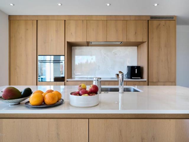 Très bel appartement récent de 5,5 pièces avec jardin