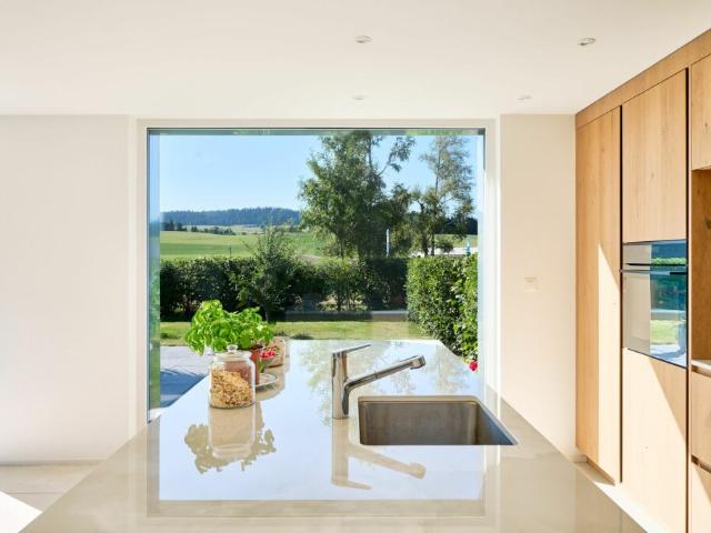 Très bel appartement récent de 5,5 pièces avec jardin