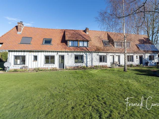 Très belle longère de 9 chambres 268m² Luneray